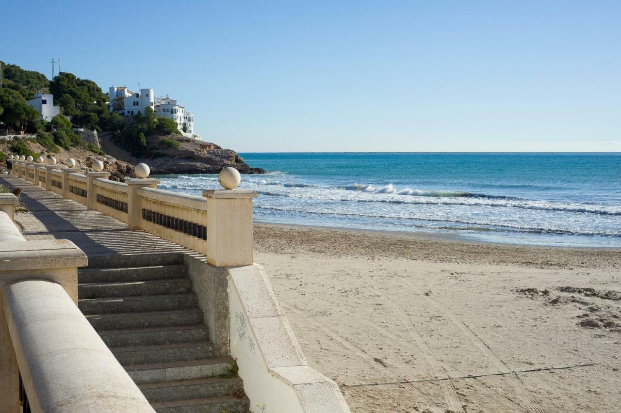 Sitges Aiguadolc Playa Apartment Bagian luar foto