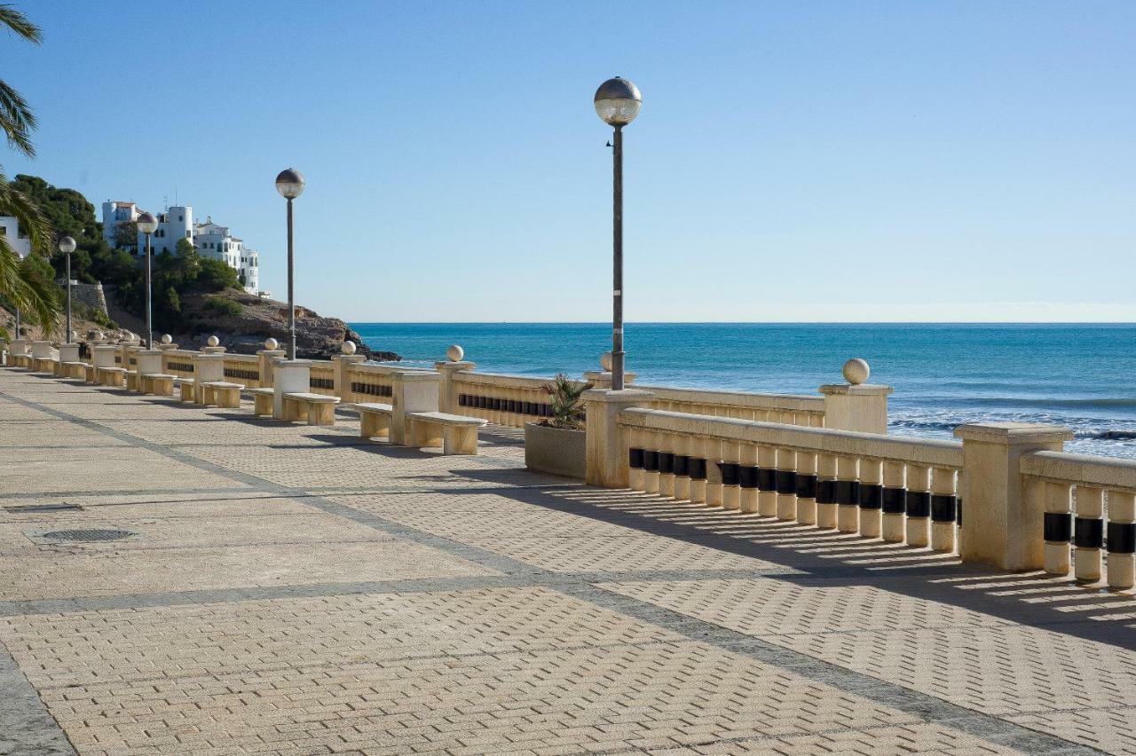 Sitges Aiguadolc Playa Apartment Bagian luar foto