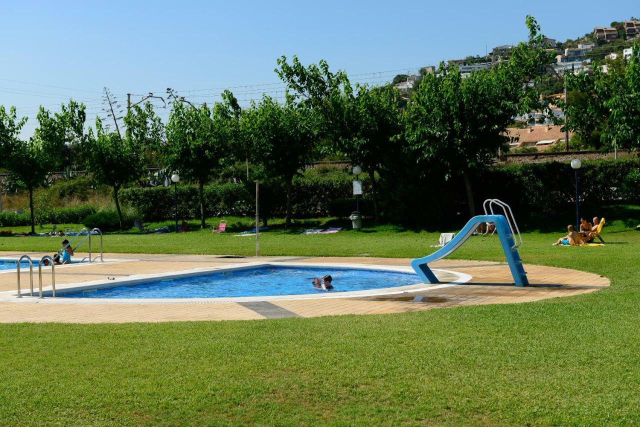 Sitges Aiguadolc Playa Apartment Bagian luar foto